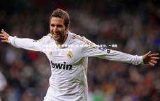 乐鱼体育登录-激战连场！欧洲联赛千万观众支持，一场胜负难辩，欧洲联赛视频